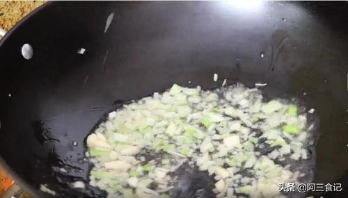 日本人吃佛手瓜视频,佛手瓜的独特风味之旅