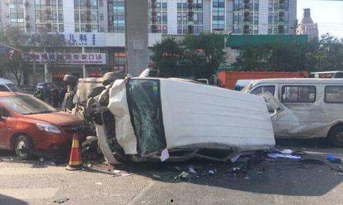 吃瓜视频车祸真相,还原事故现场，揭秘背后真相