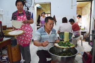 大叔吃馍卖瓜视频在线观看